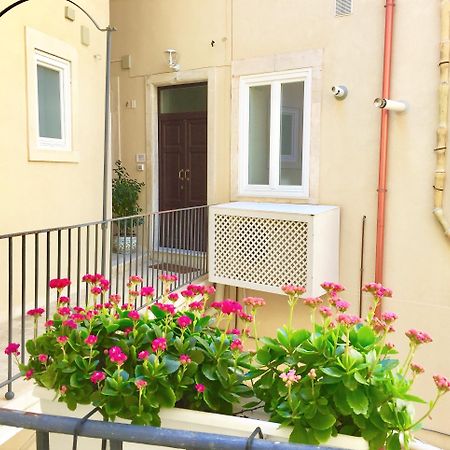 Suite 18, Casa Di Charme In Ortigia Сиракуза Екстериор снимка