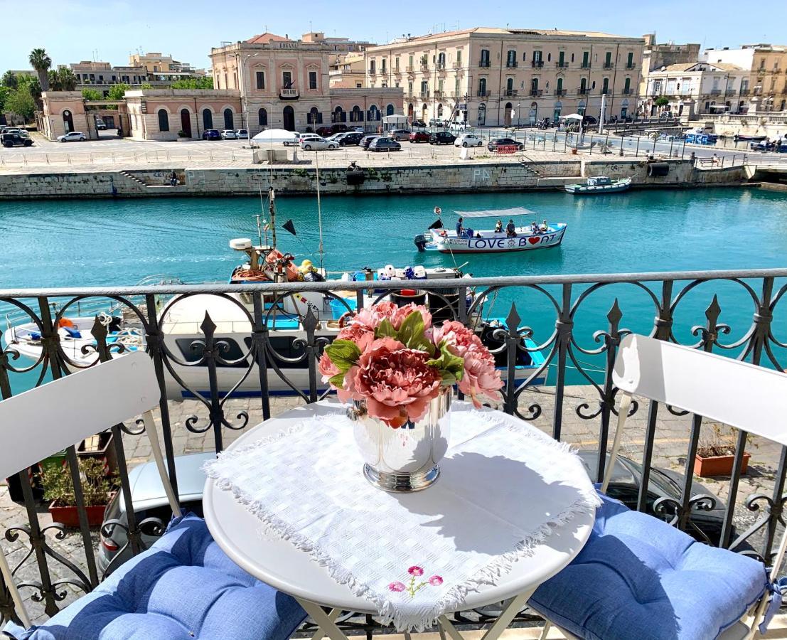 Suite 18, Casa Di Charme In Ortigia Сиракуза Екстериор снимка